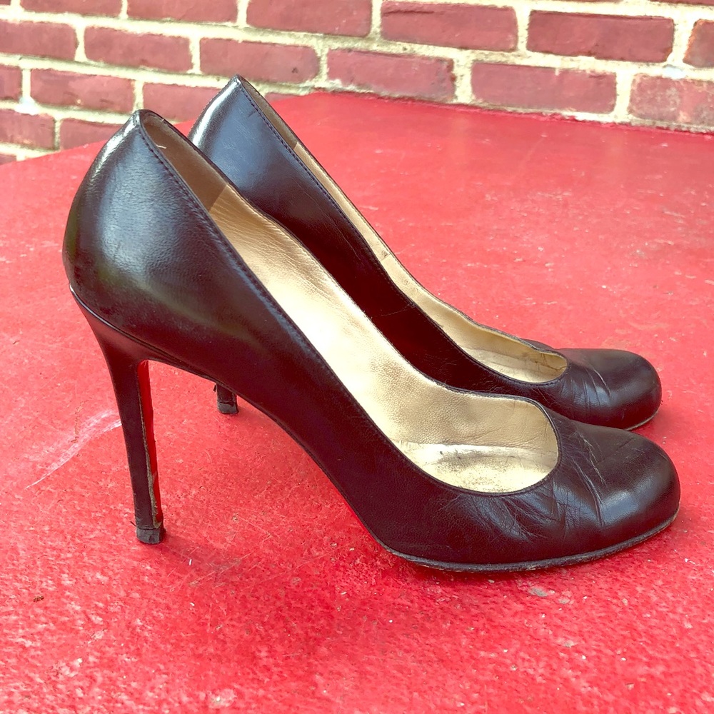 Christian Louboutin 7.5 Pumps Heels